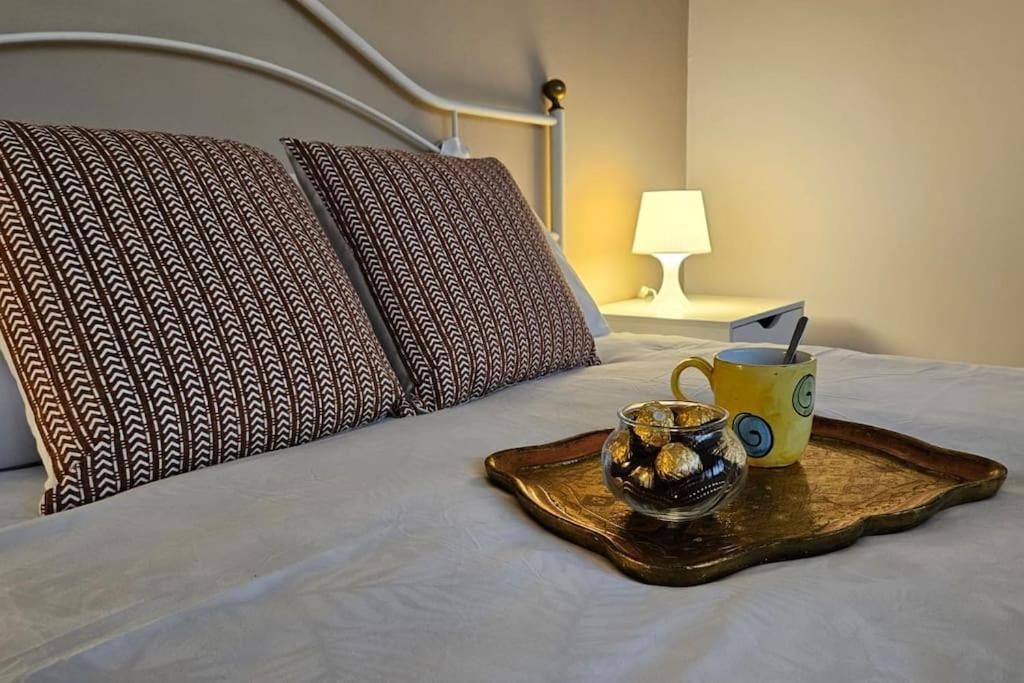 Monticelli Apt - 6 Posti Letto フィレンツェ エクステリア 写真